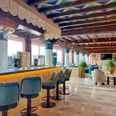 Hotel Fenix - Adults Only Recommended 4*