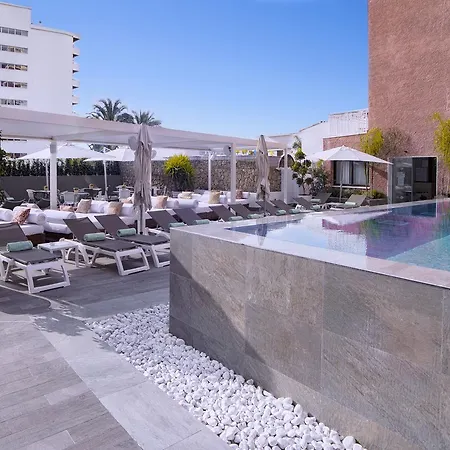 Hotel Fenix - Adults Only Recommended