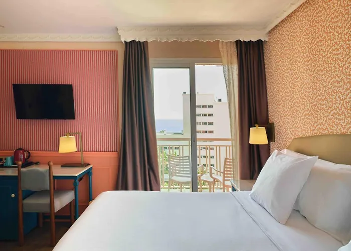 מלון Fenix - Adults Only Recommended 4*