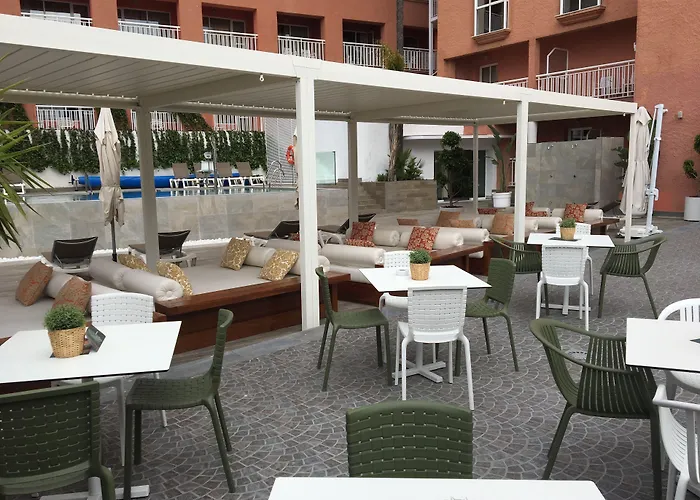 מלון Fenix - Adults Only Recommended