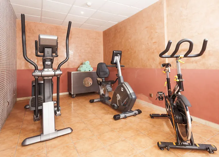 Fenix - Adults Only Recommended 4* טורמולינוס