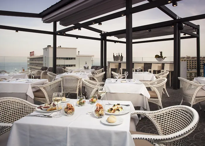 Fenix - Adults Only Recommended מלון