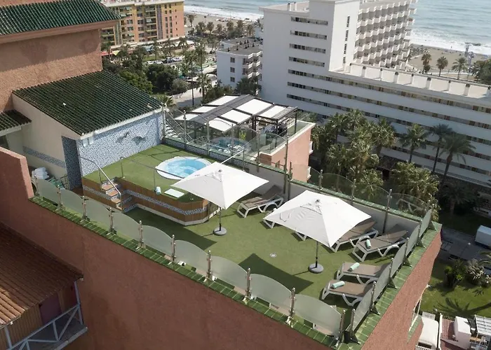 מלון Fenix - Adults Only Recommended